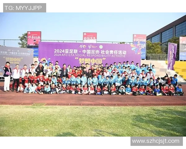 中国足球明星积极捐款助力公益事业展现社会责任感与爱心